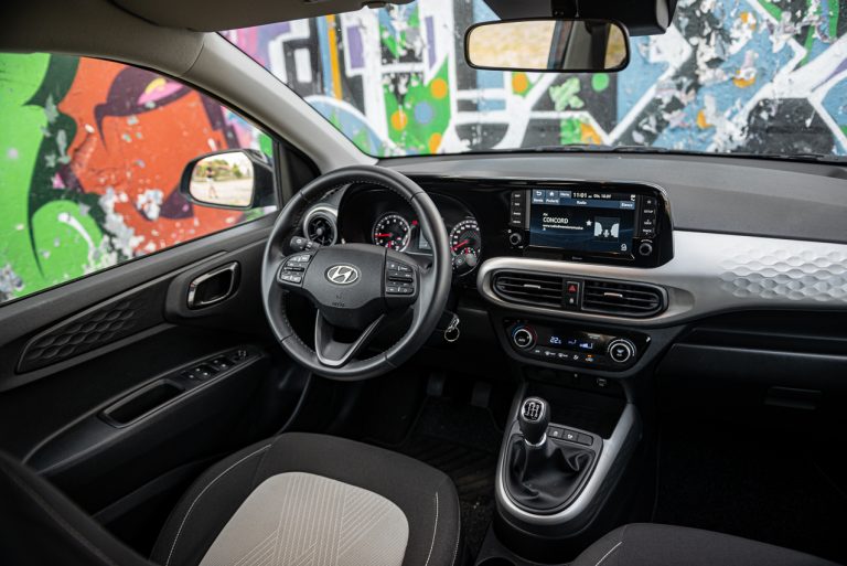 Hyundai i10 1.0 MT Prime: la prova su strada