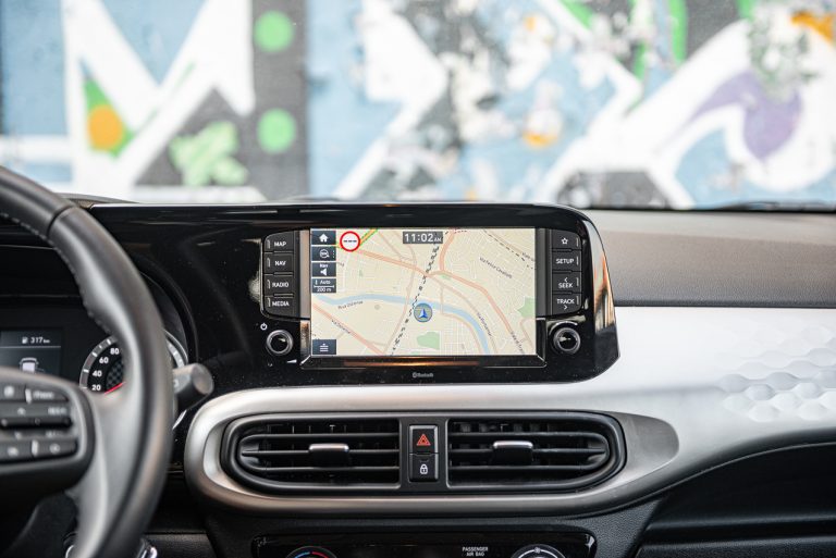 Hyundai i10 1.0 MT Prime: la prova su strada