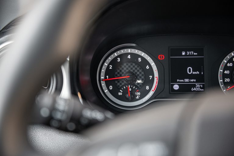Hyundai i10 1.0 MT Prime: la prova su strada