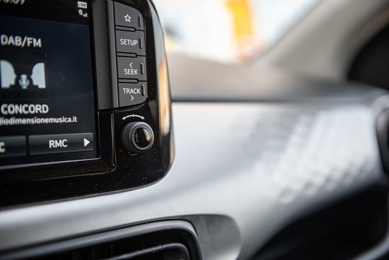 Hyundai i10 1.0 MT Prime: la prova su strada