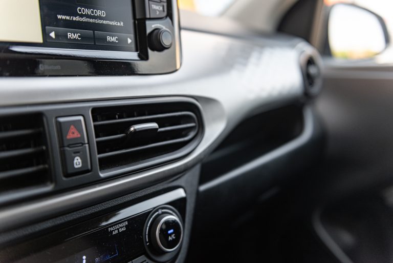 Hyundai i10 1.0 MT Prime: la prova su strada