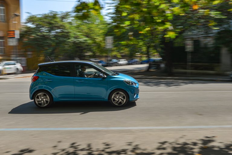 Hyundai i10 1.0 MT Prime: la prova su strada
