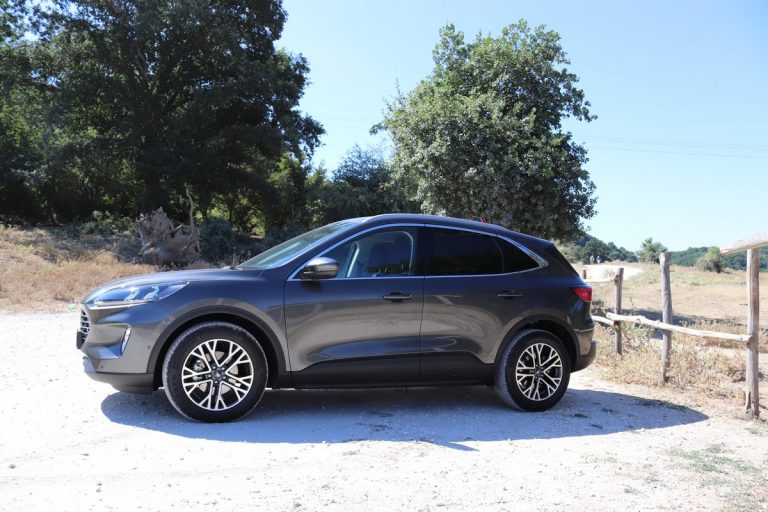 Ford Kuga 2.0 EcoBlue Hybrid Titanium: la prova su strada