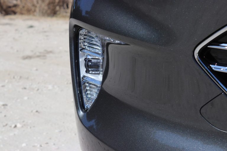 Ford Kuga 2.0 EcoBlue Hybrid Titanium: la prova su strada