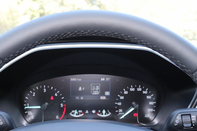 Ford Kuga 2.0 EcoBlue Hybrid Titanium: la prova su strada