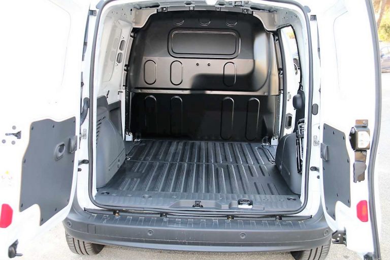 Nissan NV250 L1 95CV, la prova su strada