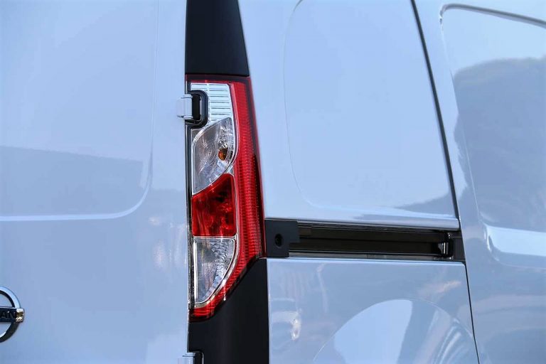 Nissan NV250 L1 95CV, la prova su strada