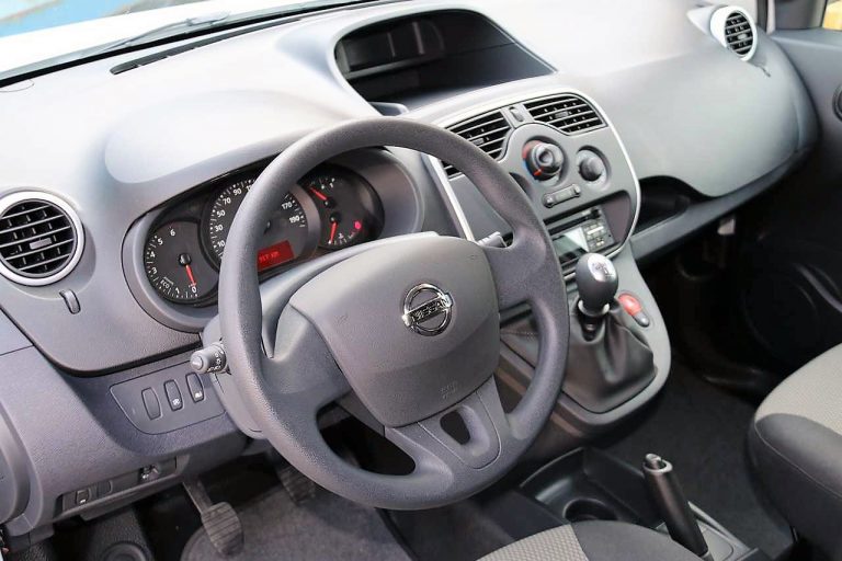 Nissan NV250 L1 95CV, la prova su strada