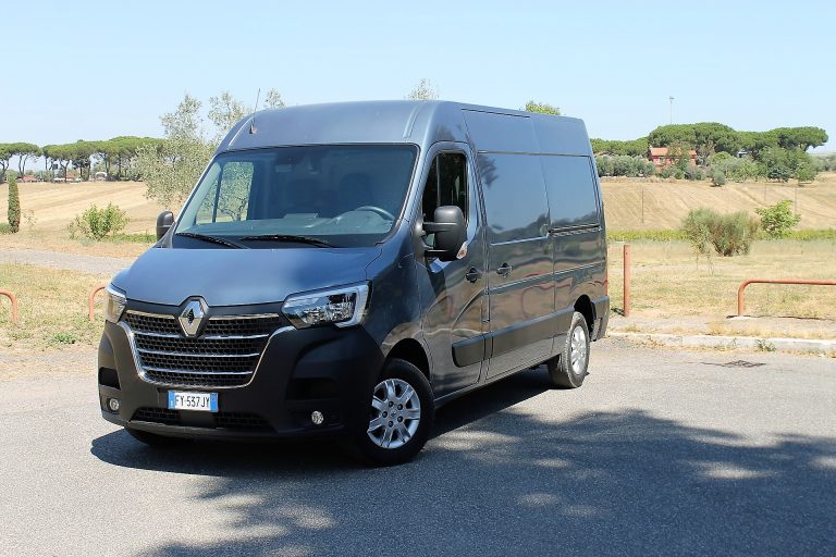 Renault Master dCi 180 Energy: la prova su strada