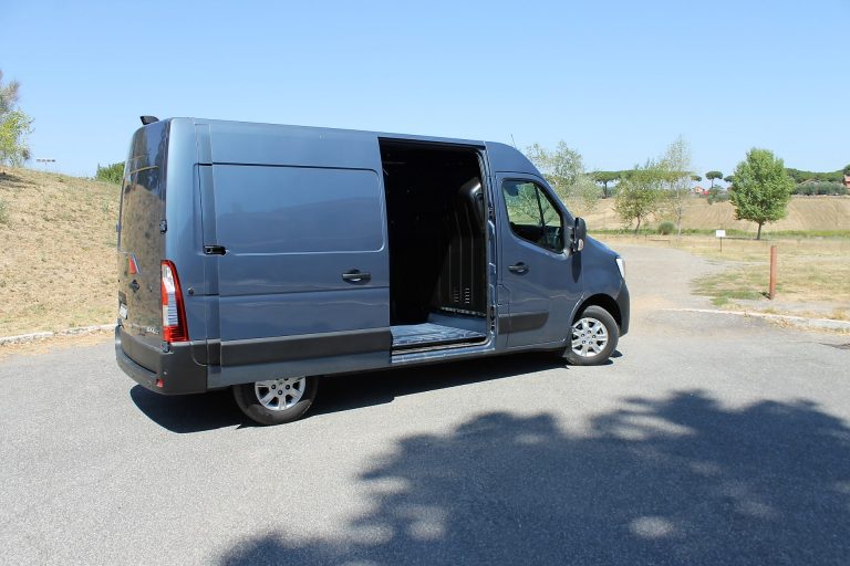 Renault Master dCi 180 Energy: la prova su strada