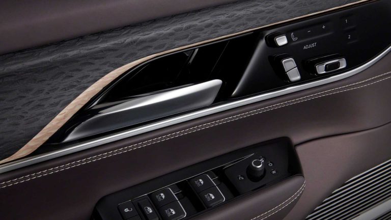 Jeep Grand Wagoneer Concept: immagini ufficiali