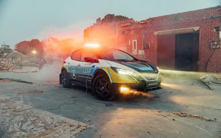 Nissan RE-LEAF: immagini ufficiali