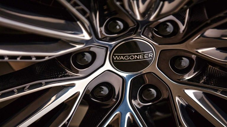 Jeep Grand Wagoneer Concept: immagini ufficiali