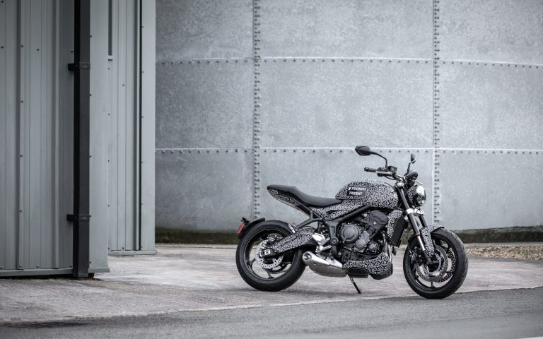 Triumph Trident: immagini ufficiali
