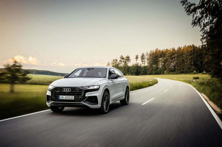 Audi Q8 TFSI e quattro 2021: immagini ufficiali