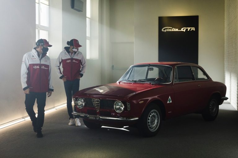 Alfa Romeo Gta, test a Balocco con Räikkönen e Giovinazzi