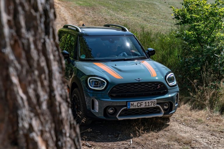 Mini Countryman by X-raid: immagini ufficiali