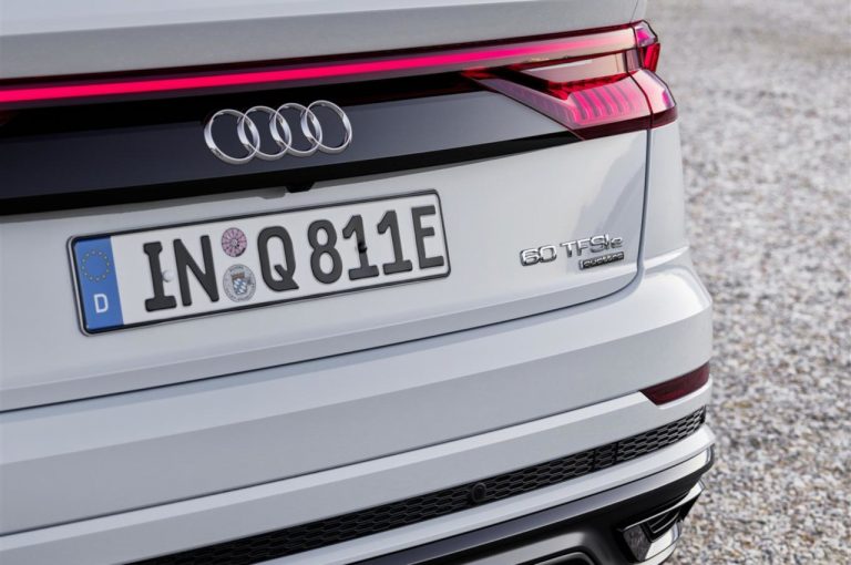 Audi Q8 TFSI e quattro 2021: immagini ufficiali