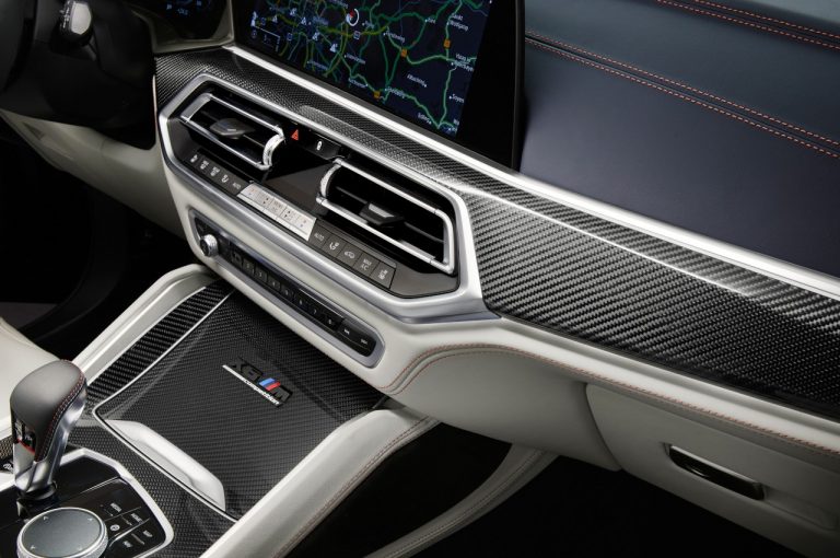 Bmw X5M e Bmw X6M Competition 2021: immagini ufficiali