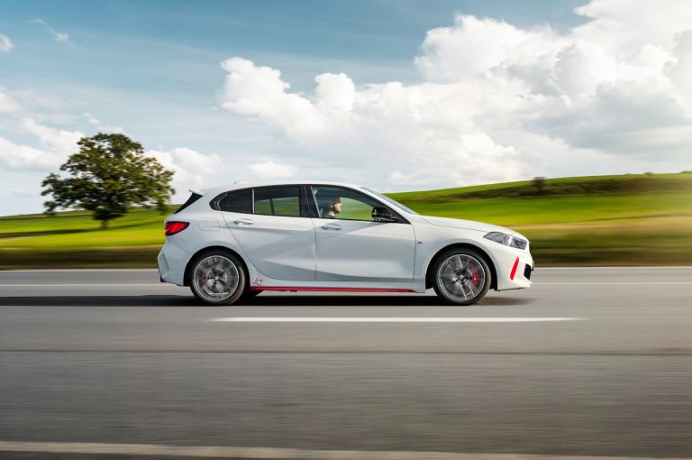 Bmw 128Ti 2021: immagini ufficiali