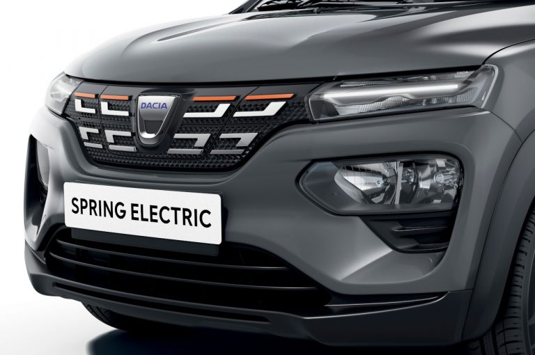 Dacia Spring 2021: immagini ufficiali