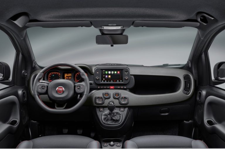 Fiat Panda Life, Fiat Panda Sport e Fiat Panda Cross 2021: immagini ufficiali