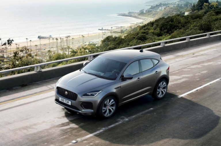 Jaguar E-Pace 2021: immagini ufficiali