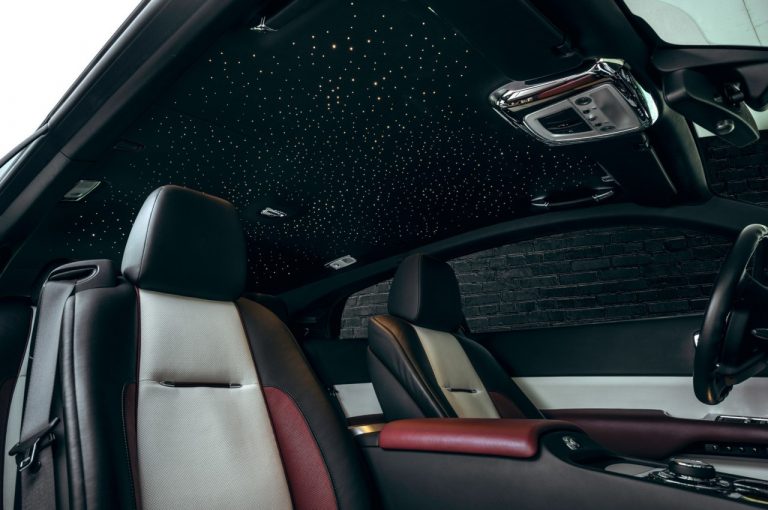 Niels Van Roij Design Silver Spectre Shooting Brake 2020