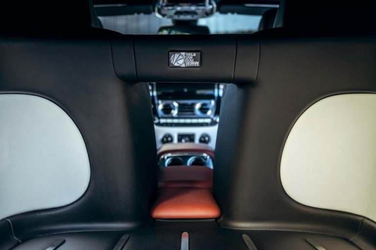 Niels Van Roij Design Silver Spectre Shooting Brake 2020