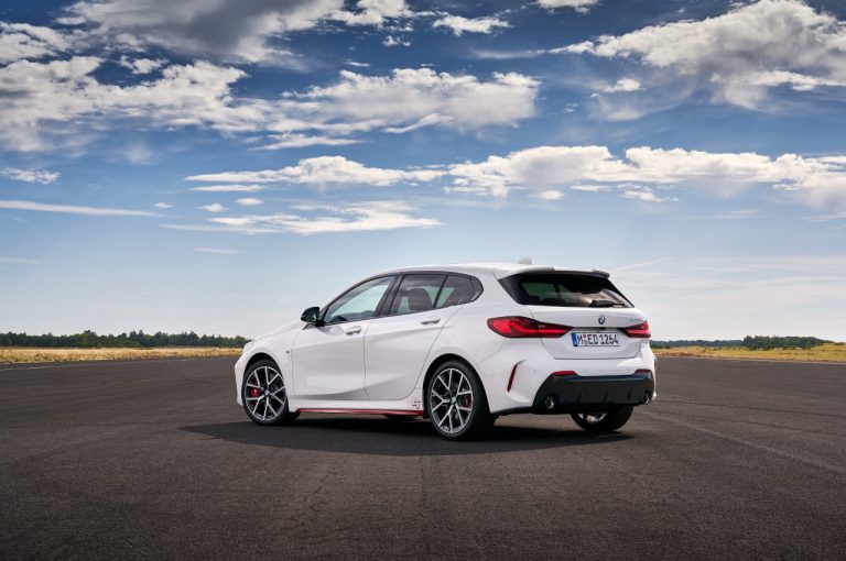 Bmw 128Ti 2021: immagini ufficiali