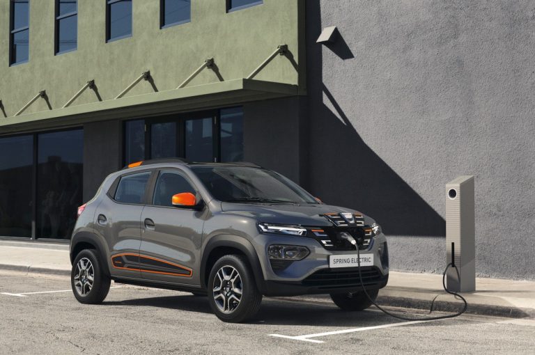 Dacia Spring 2021: immagini ufficiali