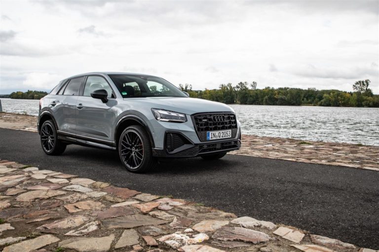 Audi Q2 2.0 (35) TDI quattro S tronic: immagini ufficiali