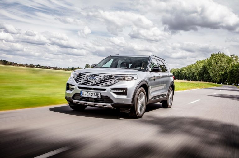 Ford Explorer Plug-in Hybrid 2020: immagini ufficiali