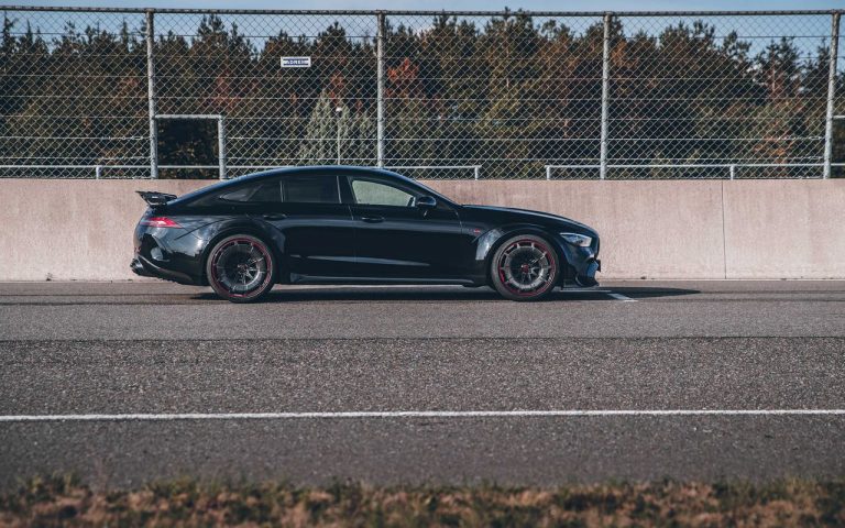 Brabus Rocket 900 
