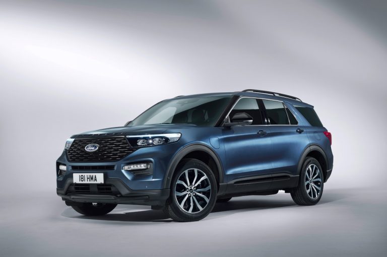 Ford Explorer Plug-in Hybrid 2020: immagini ufficiali