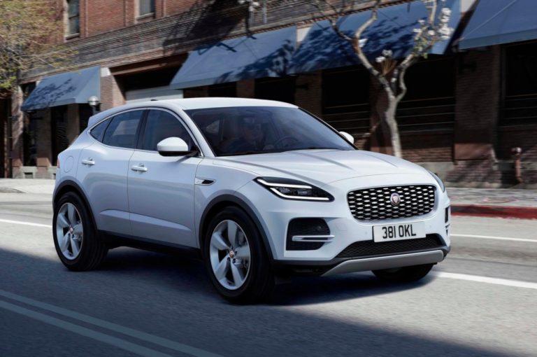 Jaguar E-Pace 2021: immagini ufficiali