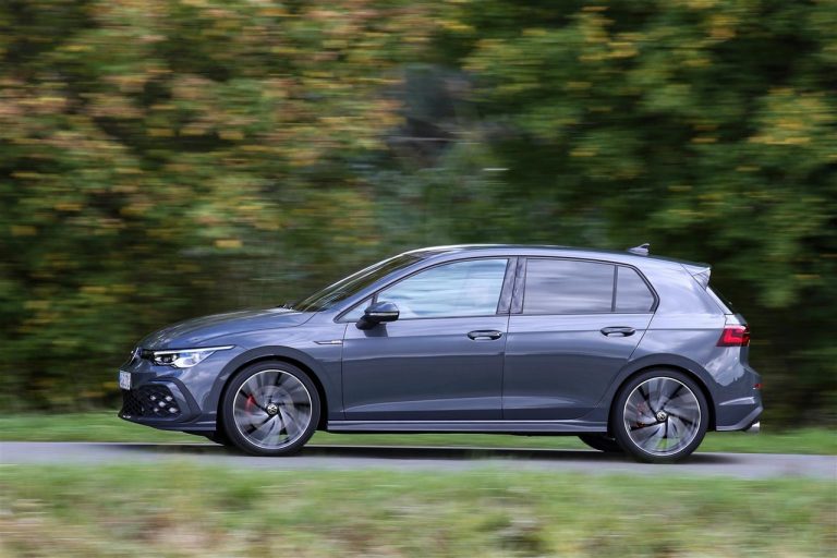 Volkswagen Golf 8 GTD 2021: immagini ufficiali