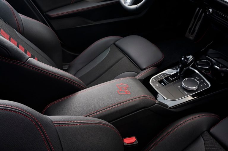 Bmw 128Ti 2021: immagini ufficiali