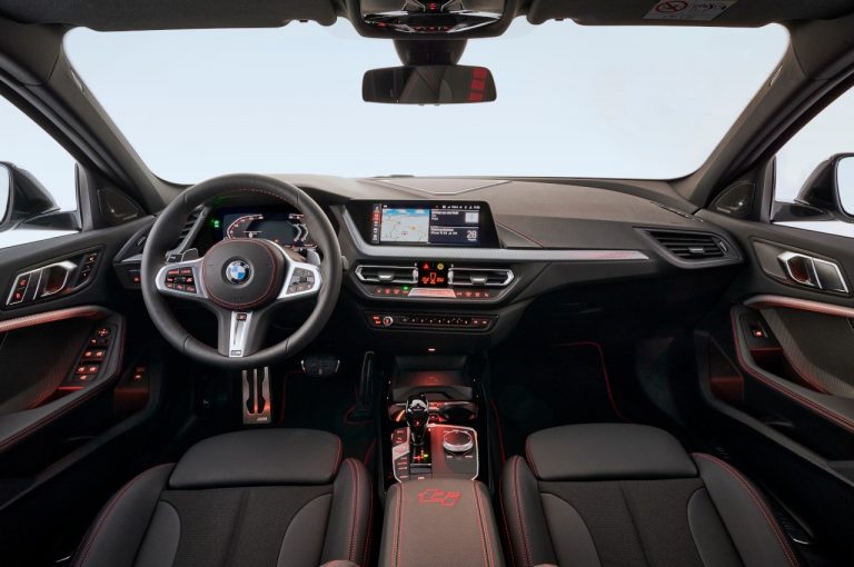 Bmw 128Ti 2021: immagini ufficiali