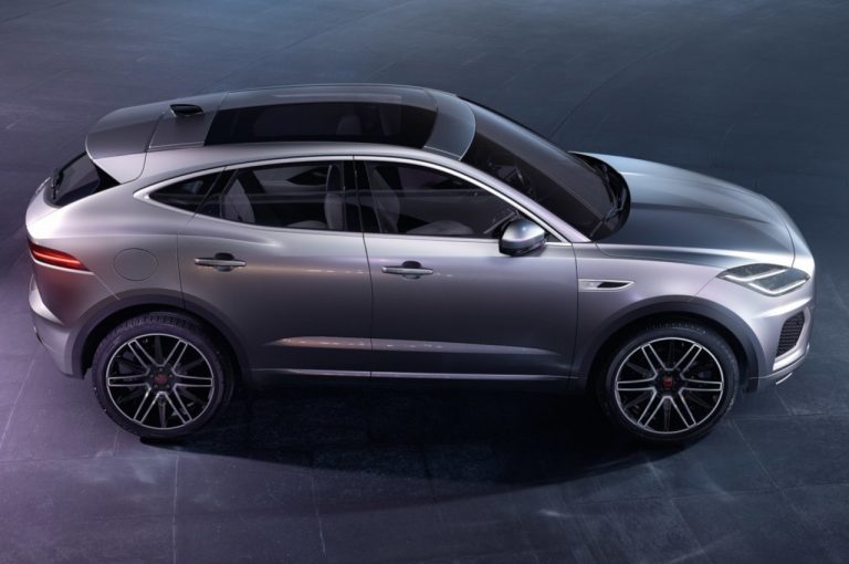 Jaguar E-Pace 2021: immagini ufficiali