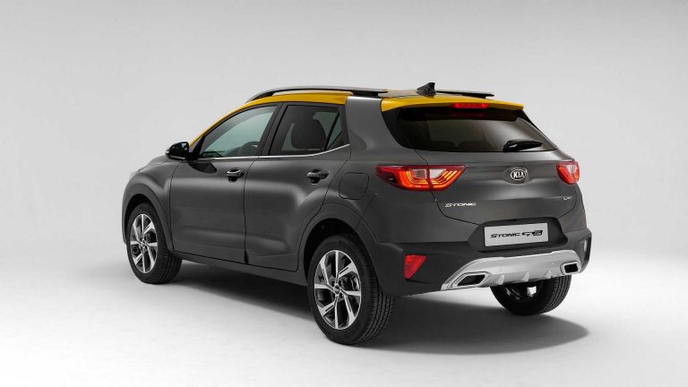 Kia Stonic restyling: immagini ufficiali