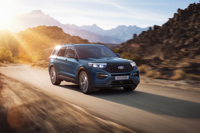 Ford Explorer Plug-in Hybrid 2020: immagini ufficiali