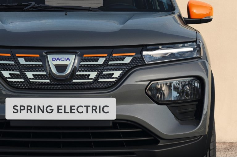 Dacia Spring 2021: immagini ufficiali