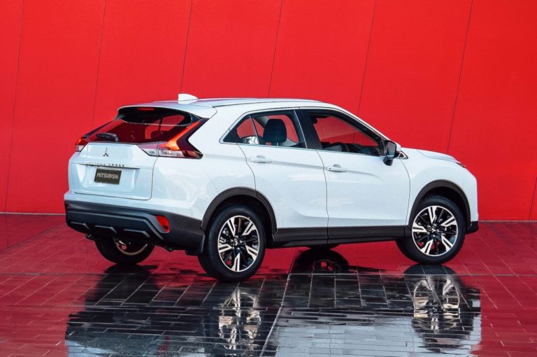 Mitsubishi Eclipse Cross 2021: immagini ufficiali