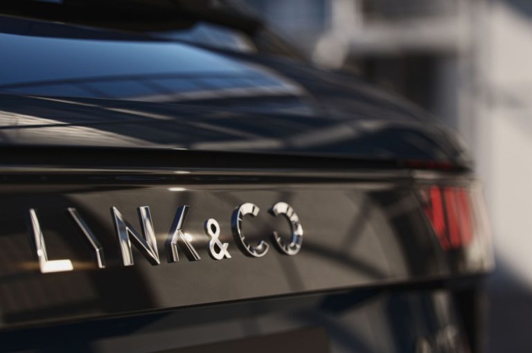 Lynk & Co 01 per l'Europa