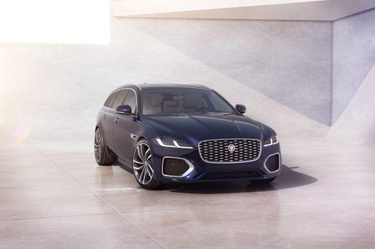 Jaguar XF 2021: immagini ufficiali