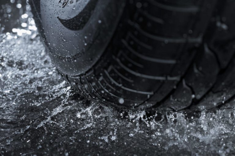 EasyRain AIS, tecnologia anti aquaplaning: immagini ufficiali