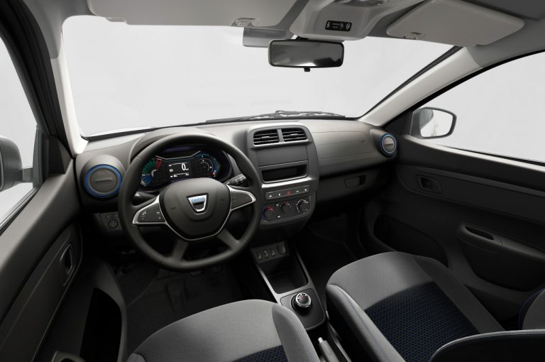 Dacia Spring Cargo: immagini ufficiali