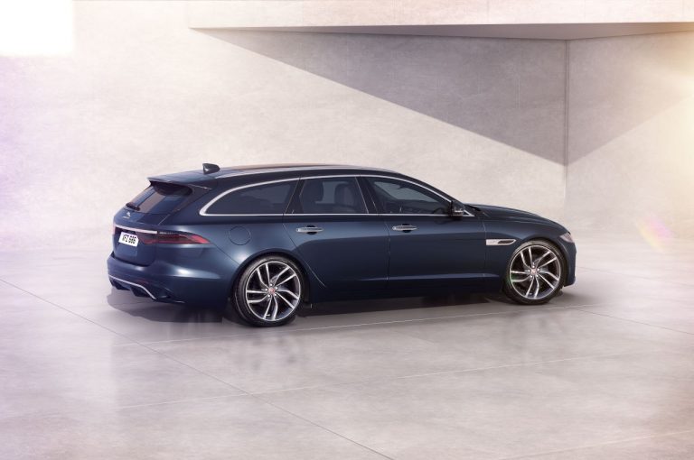 Jaguar XF 2021: immagini ufficiali