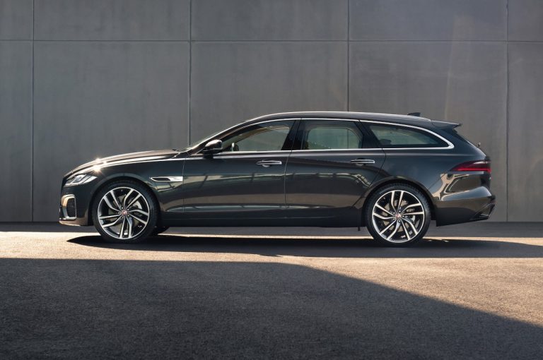 Jaguar XF 2021: immagini ufficiali